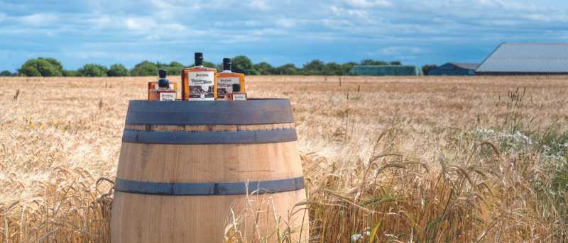 Ausflug & Whiskytasting Föhr Hinrichsens Farm Distillery in Abfahrt: Hafen Hörnum