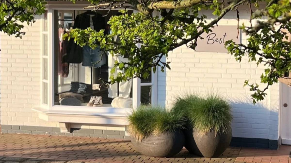BEST x ROOTS + BEST SUPER SUMMER SALE in BEST Store, Westerhörn 6, 25980 Sylt, Keitum