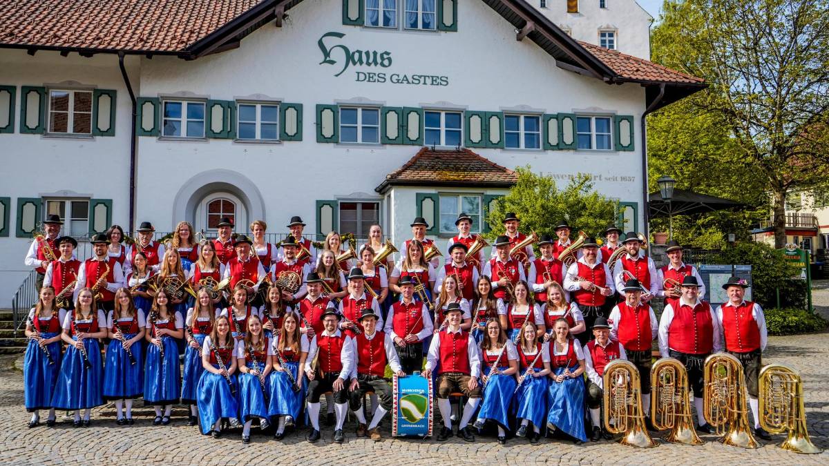 Freiluftkonzert der Musikfreunde Dehmke Grupenhagen und Bad Grönbacher in Oststrand, Am Wasser, 25997 Hörnum