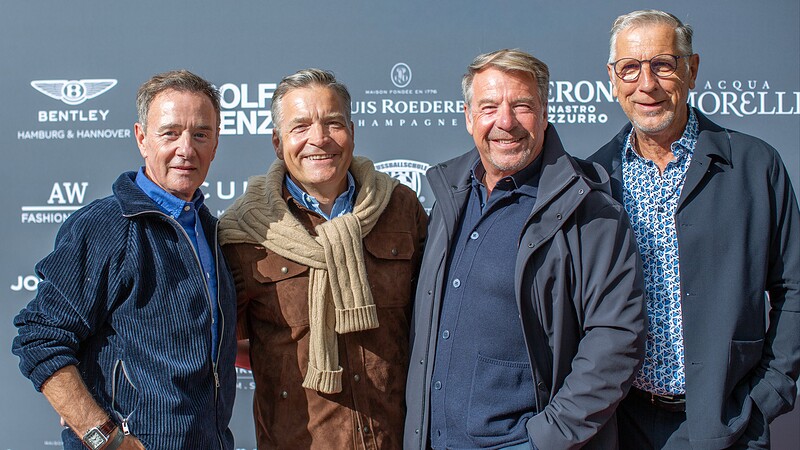 Prominente Runde bei der AW Fashion Show: Felix Weise, RTL-Moderator Patrick Linke sowie Schlagersänger Patrick Lindner mit seinem Ehemann Peter Schäfer genossen den Abend in Keitum.