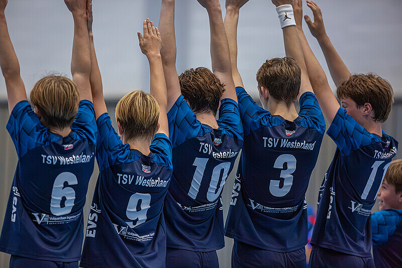 Starker Kampf auf dem Festland: Die männliche C-Jugend des TSV Westerland hielt beim TSV Hürup lange auf Augenhöhe mit und führte in der zweiten Halbzeit zwischenzeitlich sogar. Erst in der Schlussphase schwanden beim kleinen Sylter Kader die Kräfte – am Ende hieß es 24:29.